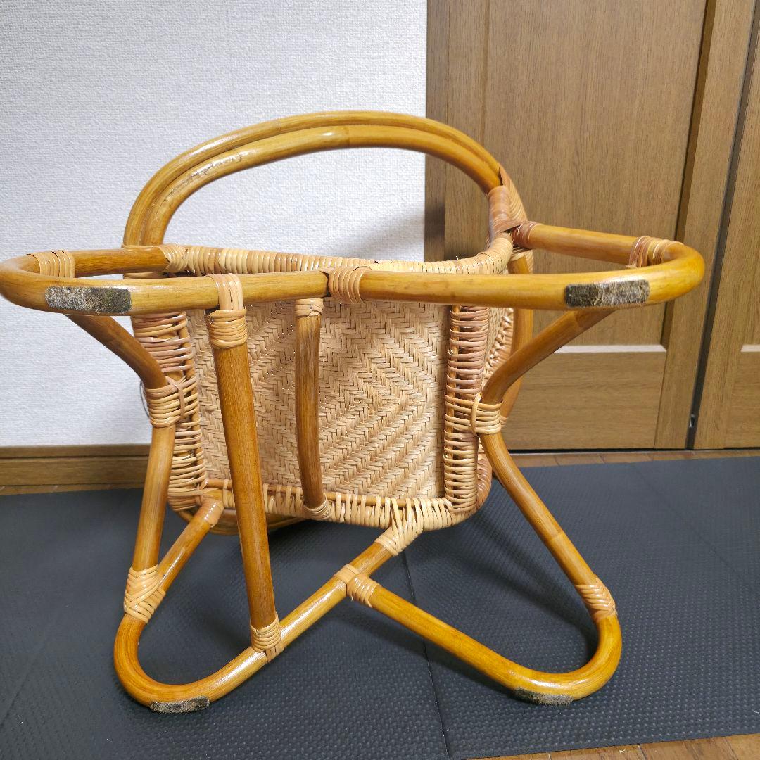 古家具　ナチュラル　天然素材　籐ラタンフレーム ラタンチェア 椅子 アームチェア