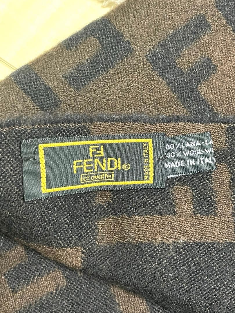 GUCCI FENDI グッチ　フェンディ　マフラー　ストール　セット　男女兼用