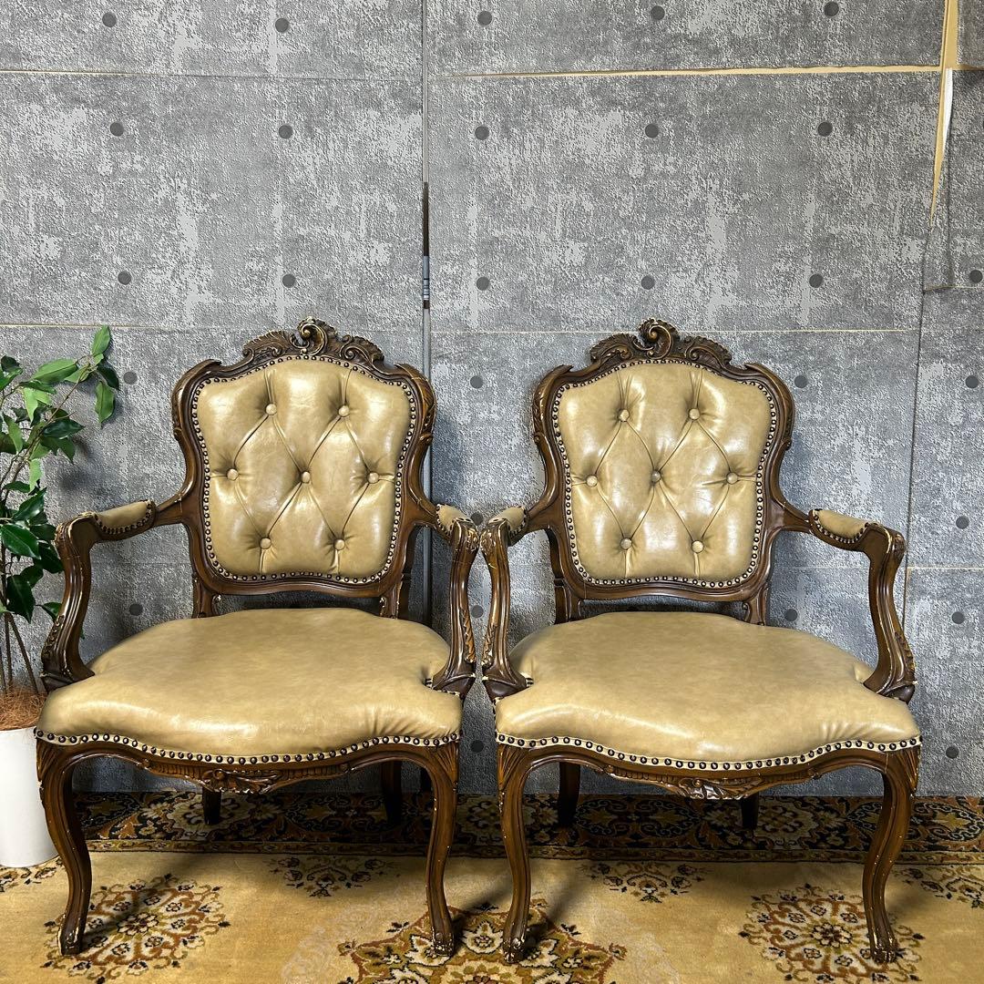 カナ5꧁クラシック家具꧂シンフォニーチェア サロン アーム 鋲打ち 猫脚