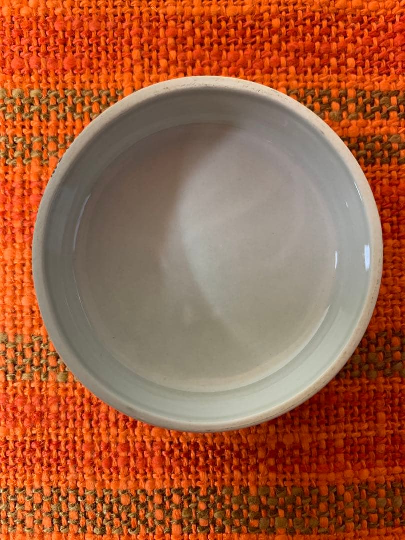 ビヨンヴィンブラッド　ビンテージのニモール窯の蓋物小物入れ！絵柄が可愛いです！