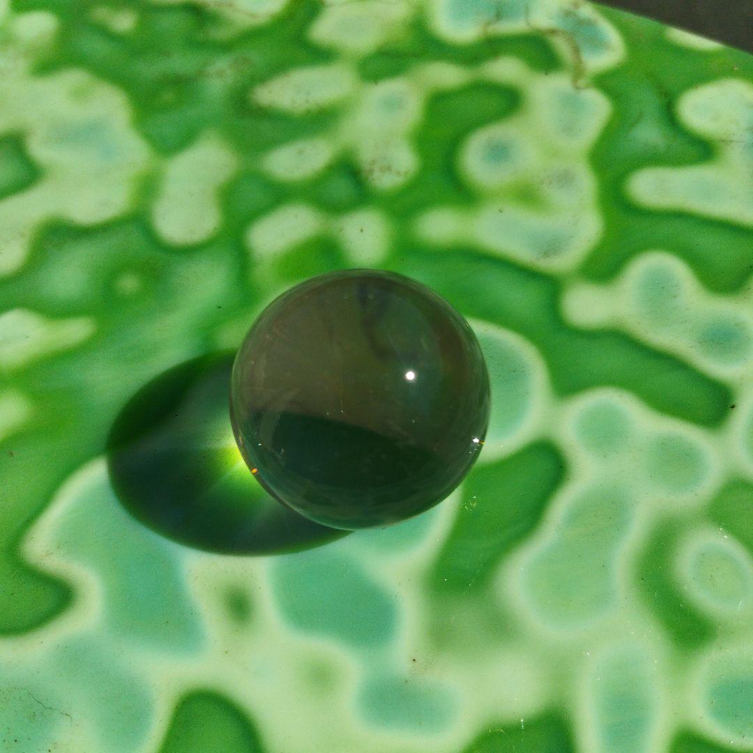 クォーツ　球体 水晶　本物