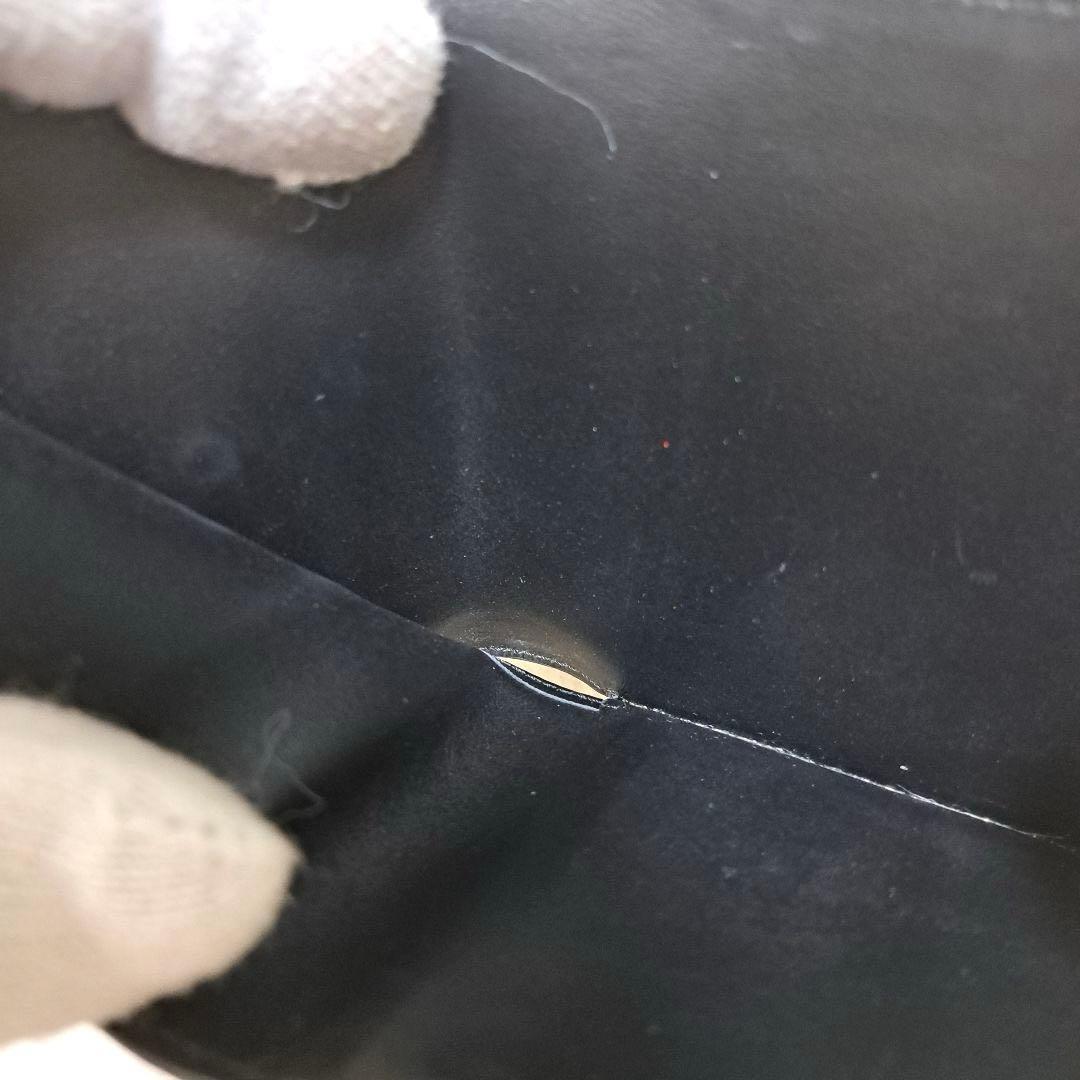 ✨新品同様　正規品✨セリーヌ　三つ折り　トリオンフ　シャイニーカーフレザー　黒