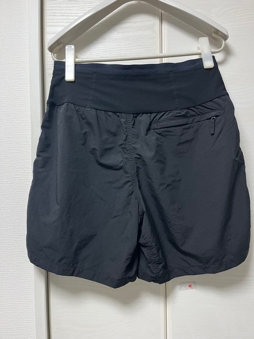 THE NORTH FACE Lサイズ フリーランショーツ　ブラック