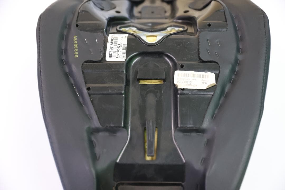 あ*ん様 ハーレー純正　アイアン1200シート