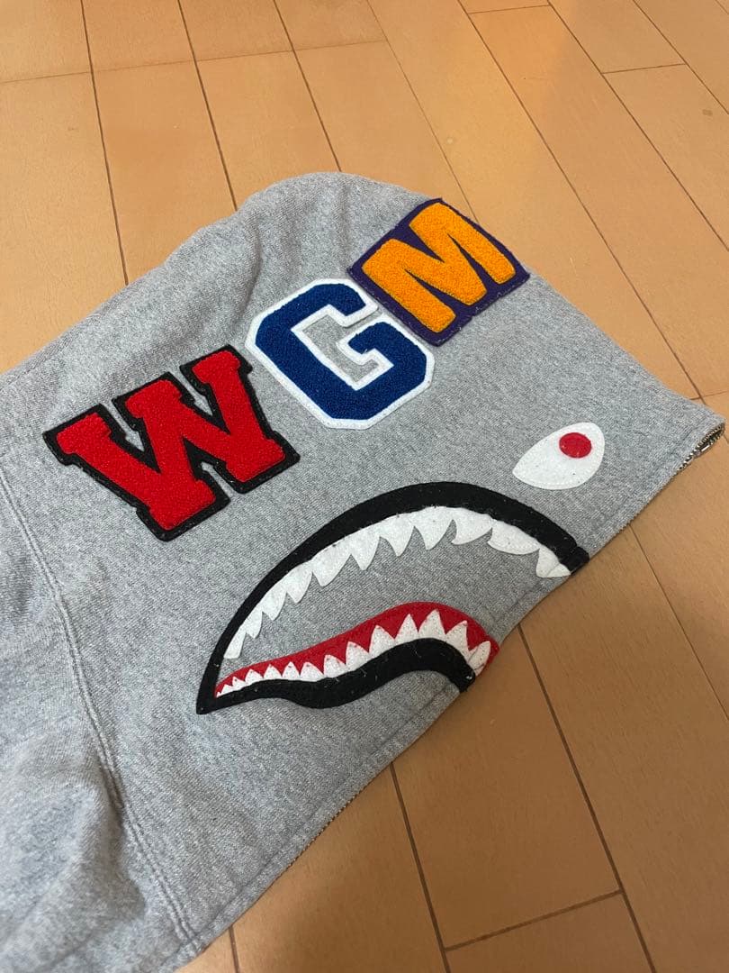 金タク付き正規品ABATHINGAPEジップパーカー