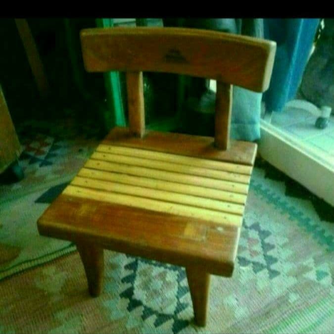 インドネシア　古材チークと竹の小さな椅子