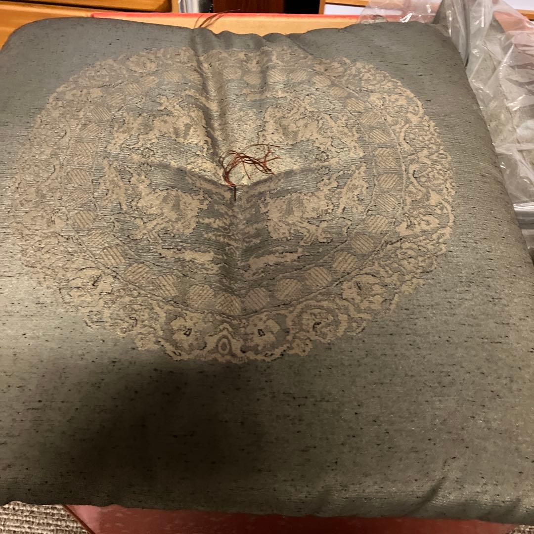 お客様用座布団5枚