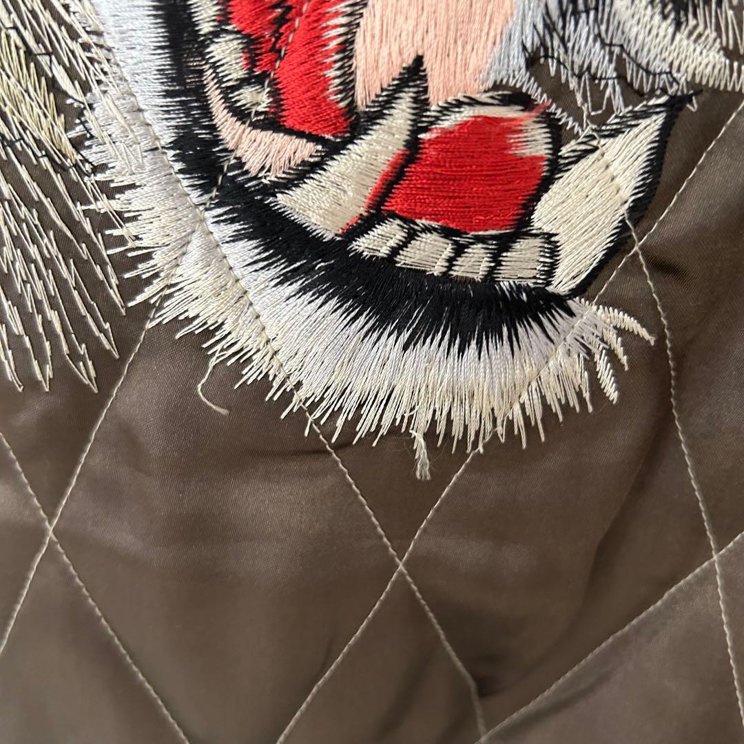 【美品】テーラー東洋　リバーシブルスカジャン キルティング 鷹虎 Mサイズ