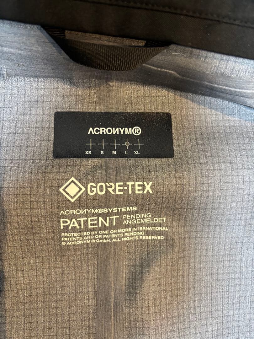 【値下げ】ACRONYM 3L GORE-TEX PRO J1B-GT Lサイズ