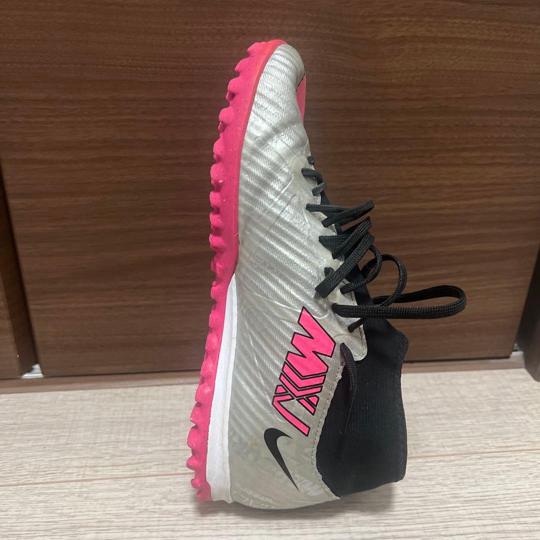 マーキュリアルスーパフライTF