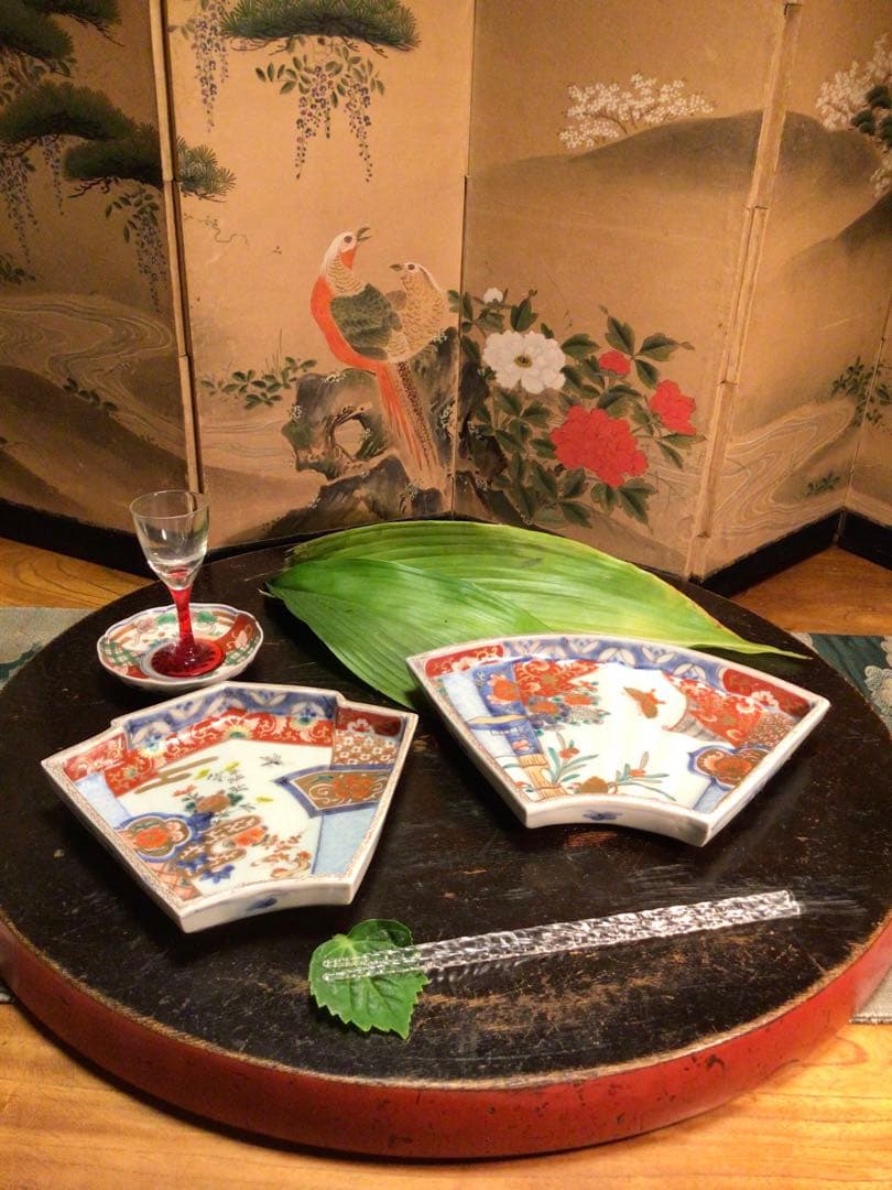 A831 古伊万里　極上　染錦手　菊に蝶　女郎花に蜂紋様　扇面皿　6枚揃え