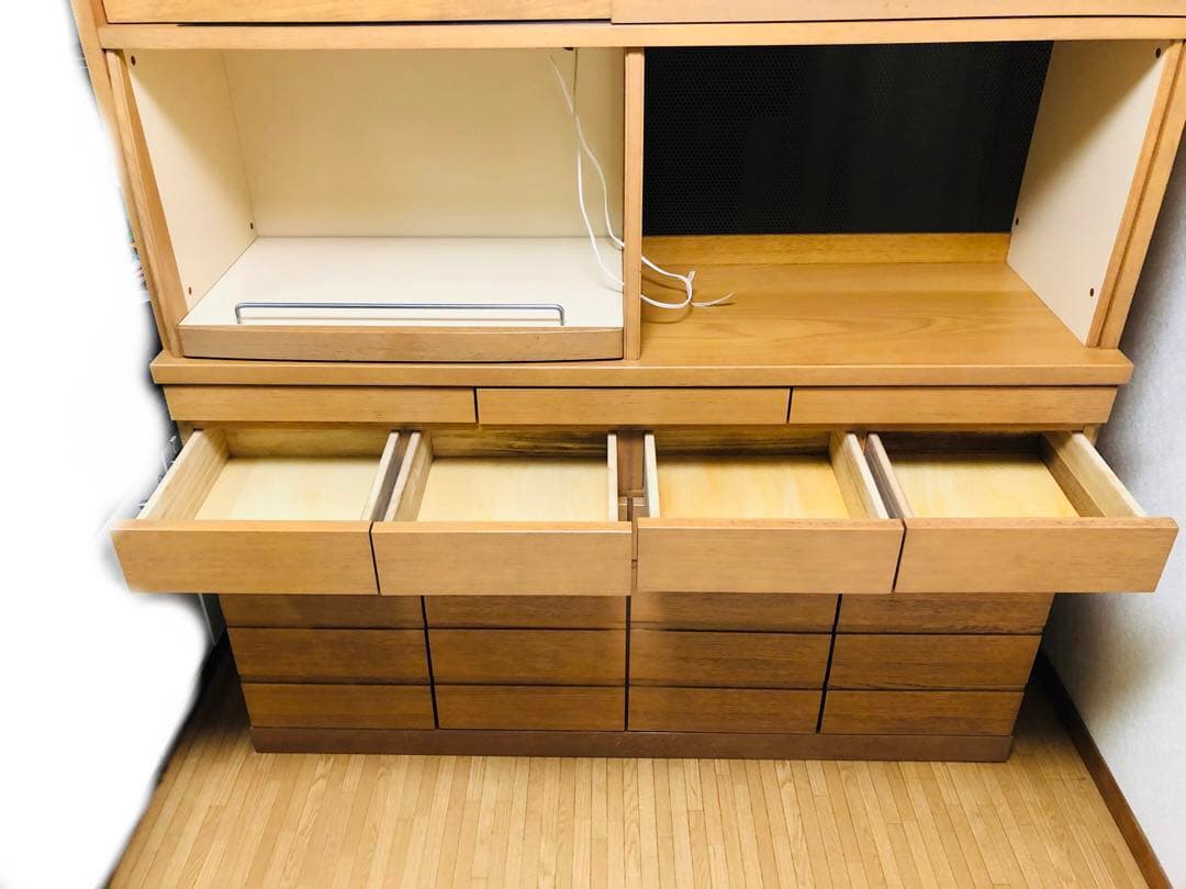 【✨5年程前に20万程で購入✨】【美品✨】天然木　食器棚