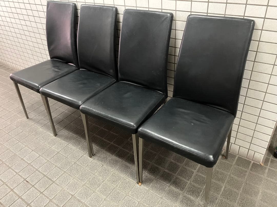 ボーコンセプトOcca Bariテーブル / nicoチェア ダイニングセット