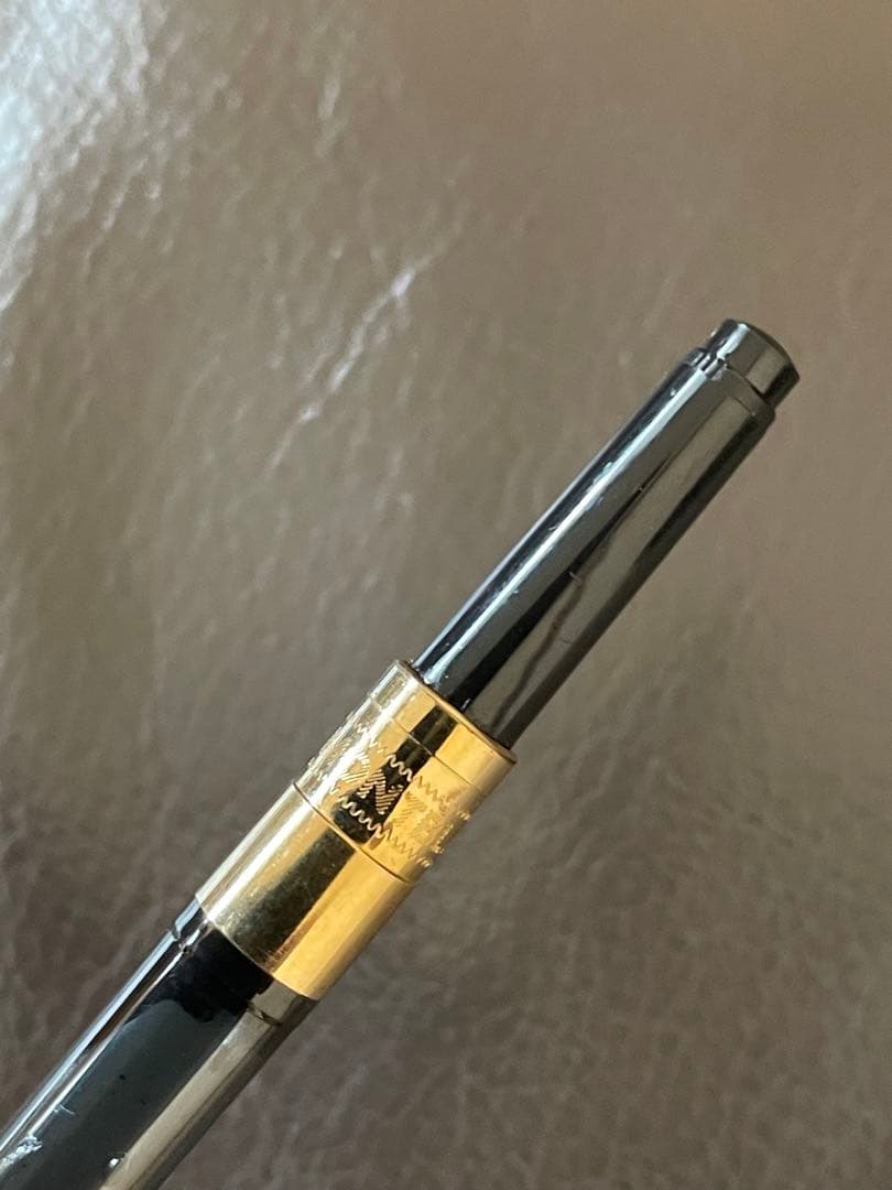 正*様 ◾️モンブラン万年筆◾️マイスターシュテュック クラシック144◾️コン