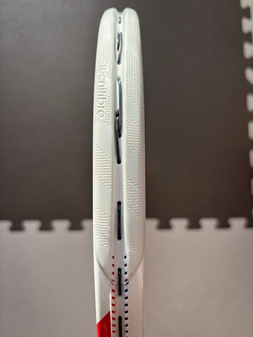 テクニファイバー　T-FIGHT 305g 98in²