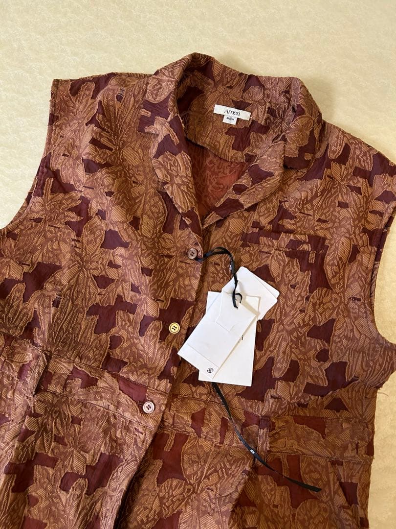 新品★ SHEER JACQUARD TAILORED ROMPERS