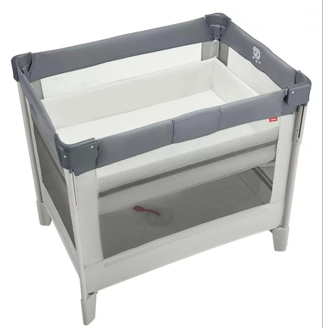 Aprica アップリカ　ココネルエアー　ベビーベッド　ベビーサークル　美品