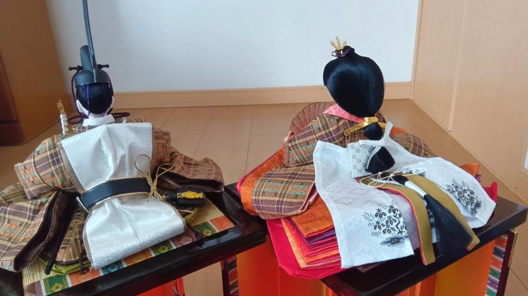 雛人形 親王床飾り 1体サイズ　縦横20センチ×高さ16センチ