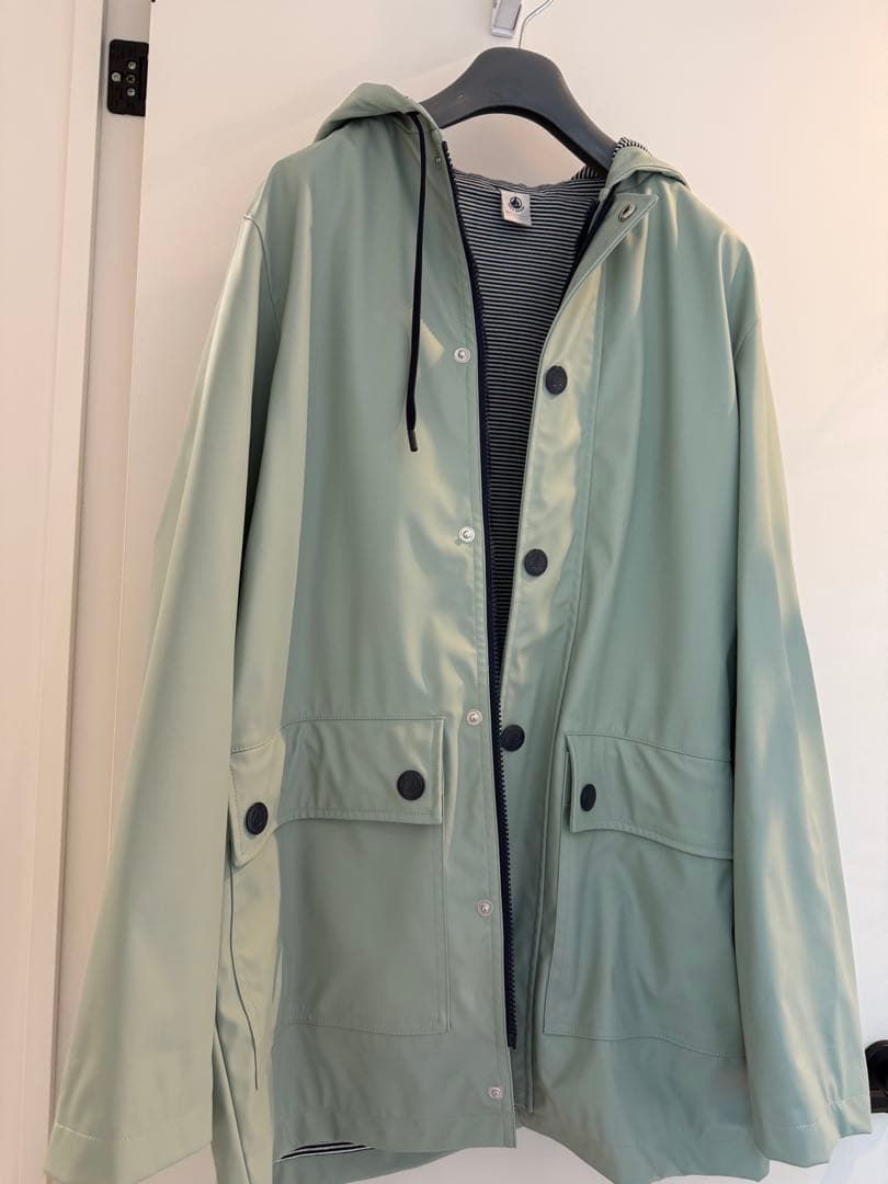 美品　プチバトーヨットパーカーアウタースS　ライトグリーン