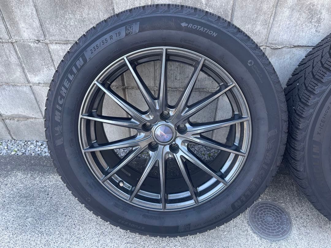 日産ARIYA スタットレスタイヤホイールセット　235/55R19