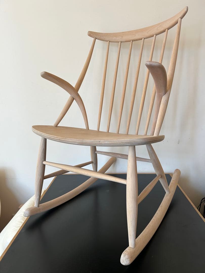 アイラーセン北欧家具イルムヴィッケルソillumwikkelsoロッキングチェア