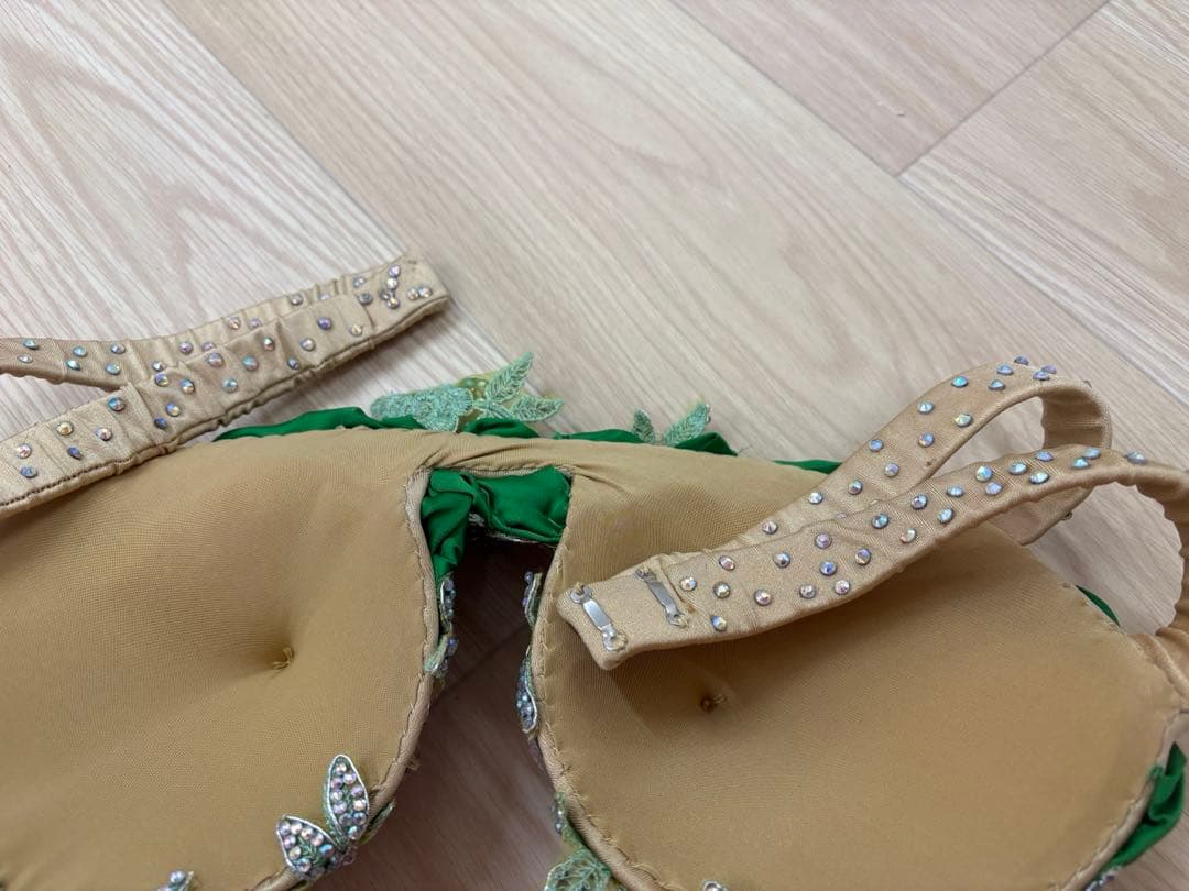 オリエンタル衣装