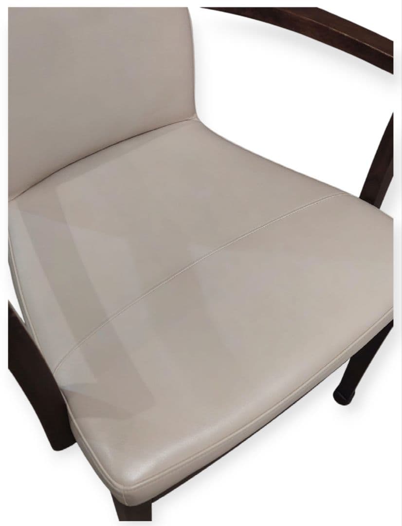 カリモク家具 アームチェア ダイニング パールホワイト 肘付椅子 本革