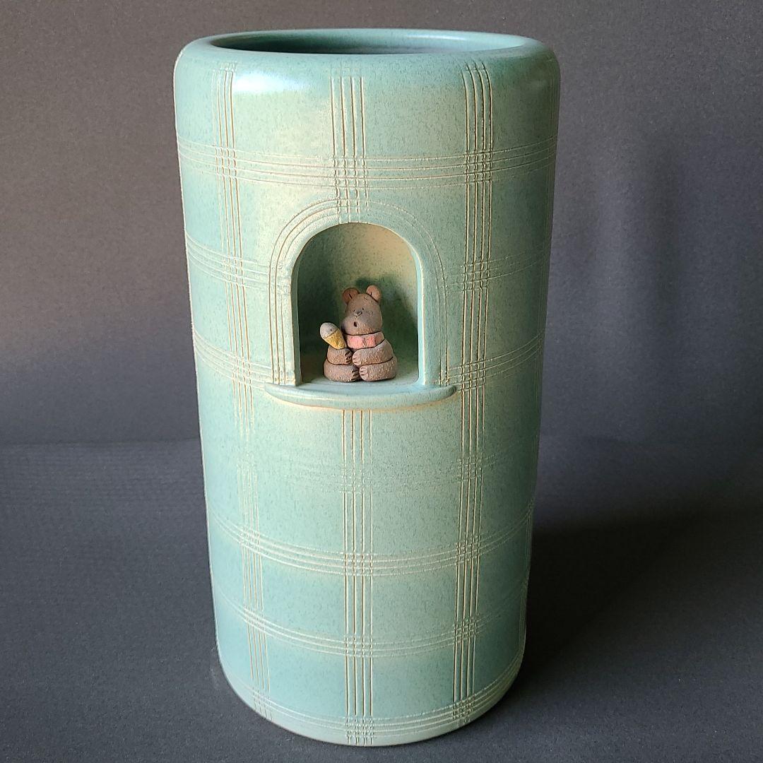 信楽焼傘立て  クマさん 高さ４３cm