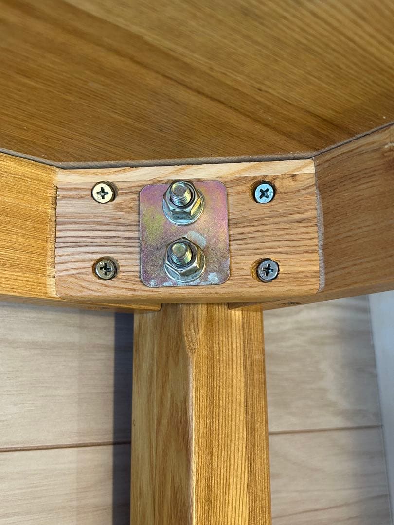 美品　無印良品　ダイニングテーブル　タモ材　幅140cm ナチュラルウッド 木製