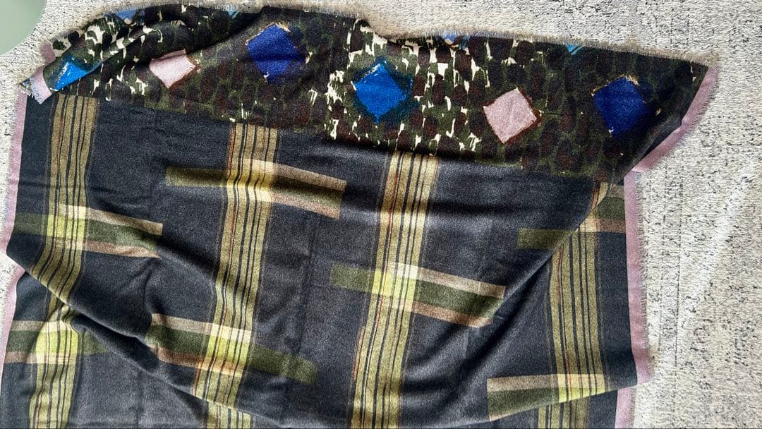 ピエールルイマシア　cashmere50%大判イタリア製