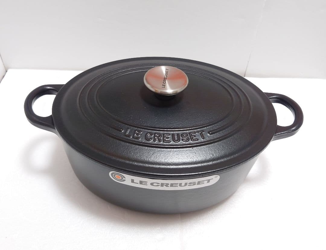 【新品】ル・クルーゼ　鍋　ココットオーバル　ブラック25