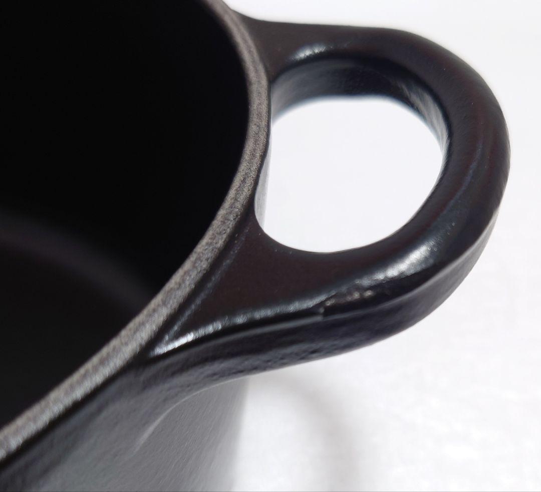 【新品】ル・クルーゼ　鍋　ココットオーバル　ブラック25