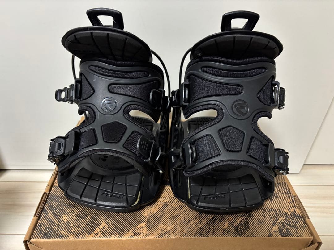 FLOW スノーボードビンディング ブラック　フロー