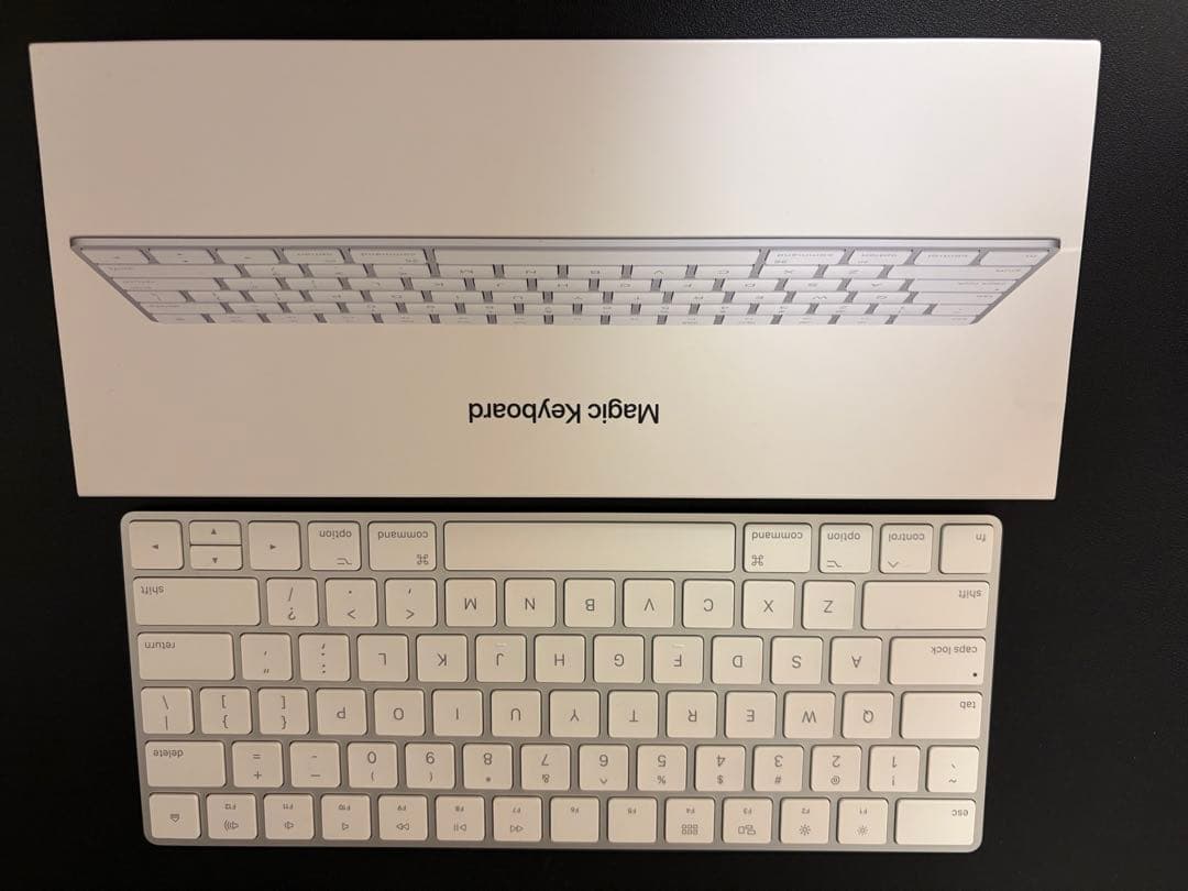 【美品】Apple Magic Keyboard（US配列MLA22LL/A）