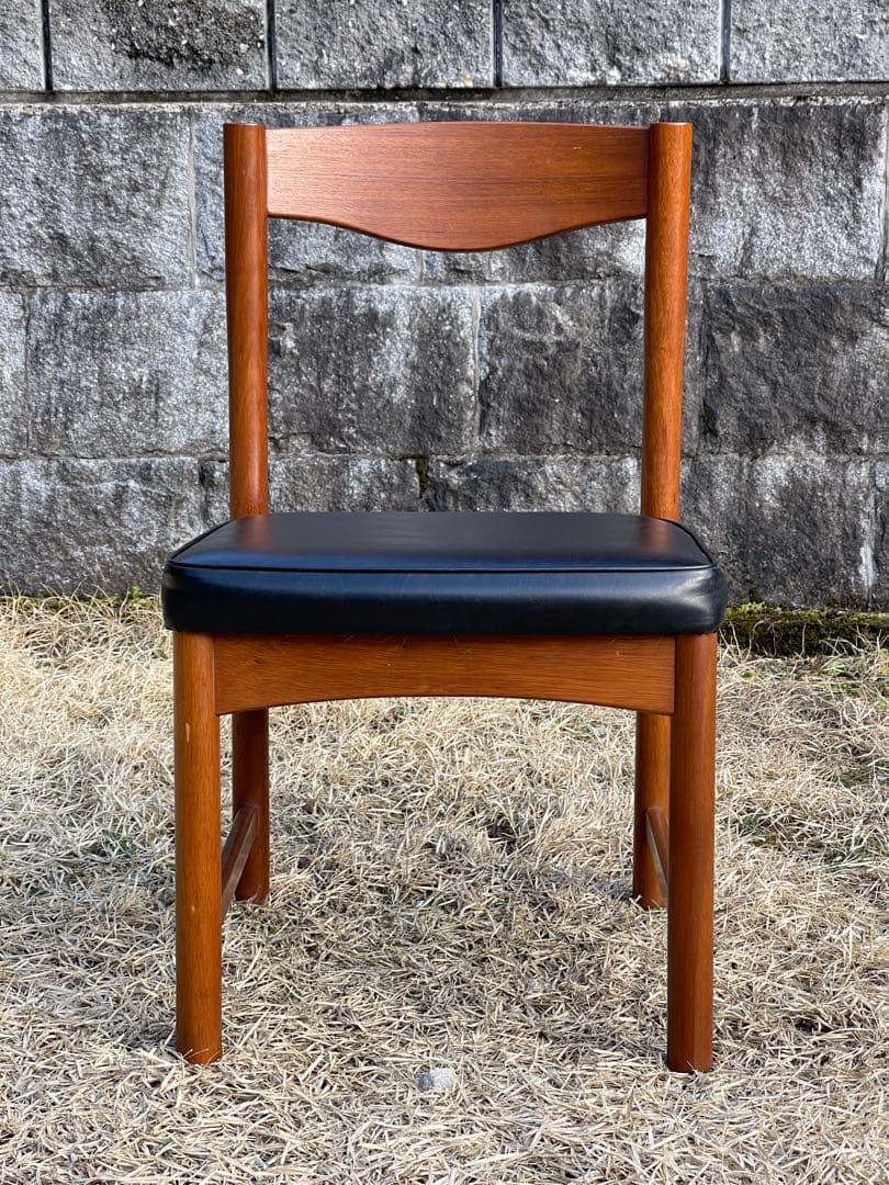 廃盤 希少 クジャクロゴ　オールドマルニ　ミッドセンチュリー　ダイニングチェア