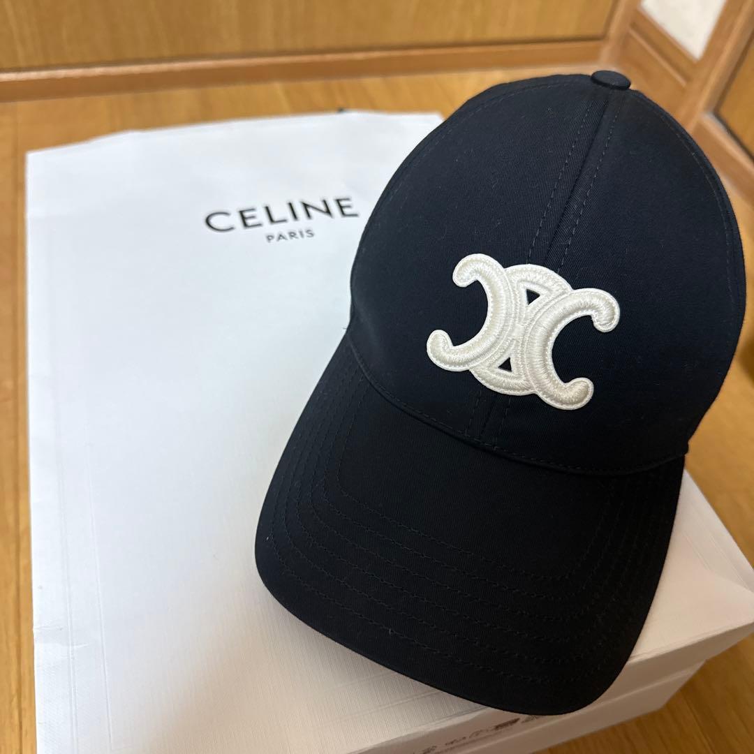 CELINE ブラック キャップ Mサイズ