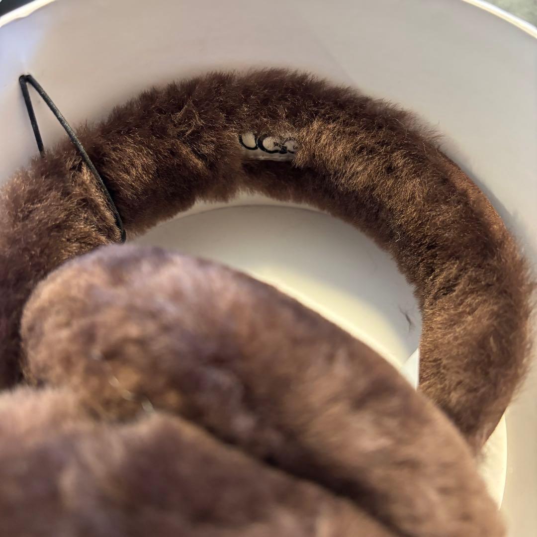 り*さ様 UGG イヤーマフ　ブラウン　2024年度