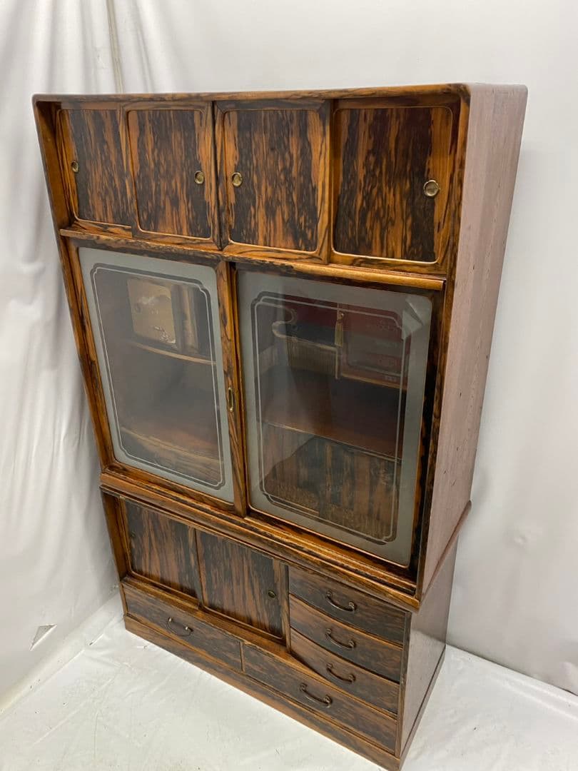 茶箪笥 黒柿張り 手描き襖 水屋箪笥 飾り棚 茶棚 古家具 杢目 木製 ガラス