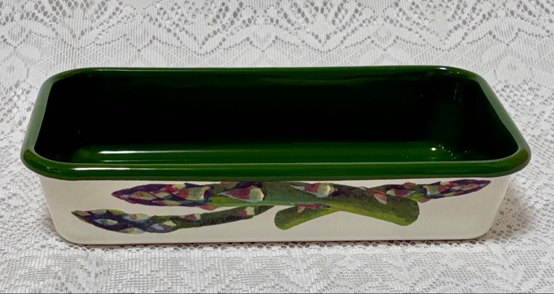 エマ・ブリッジウォーター　アスパラガス　 エナメル　ロースター　Sサイズ