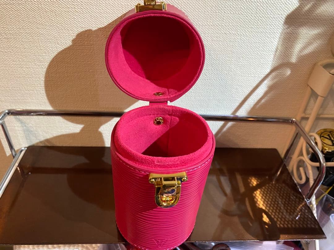 ルイヴィトン　トラベルケース　フレグランスボトルケース
