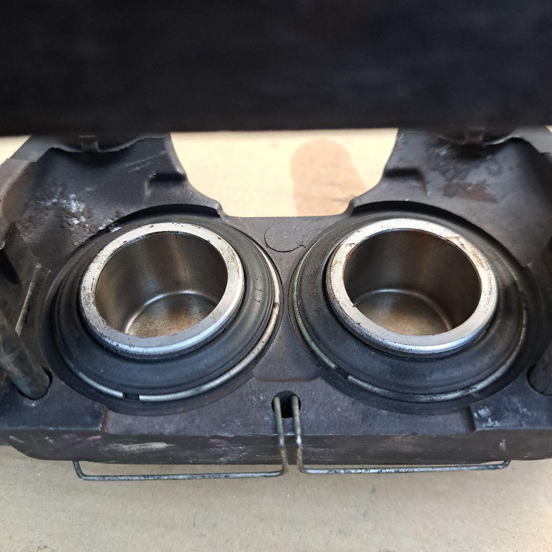 オ*ト様 HCR32 純正フロントキャリパー