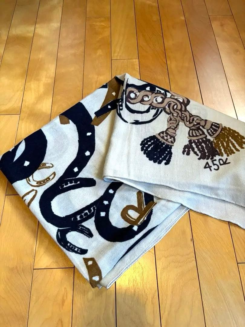 [専用です] 45R／ 大判woolストール・風呂敷