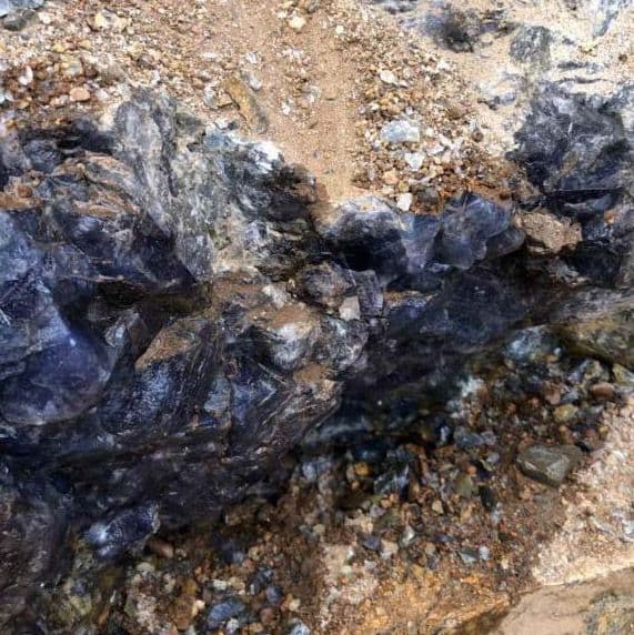 ナイジェリアAkwana産 フローライト02 クラスター