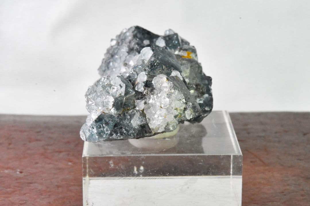 ナイジェリアAkwana産 フローライト02 クラスター