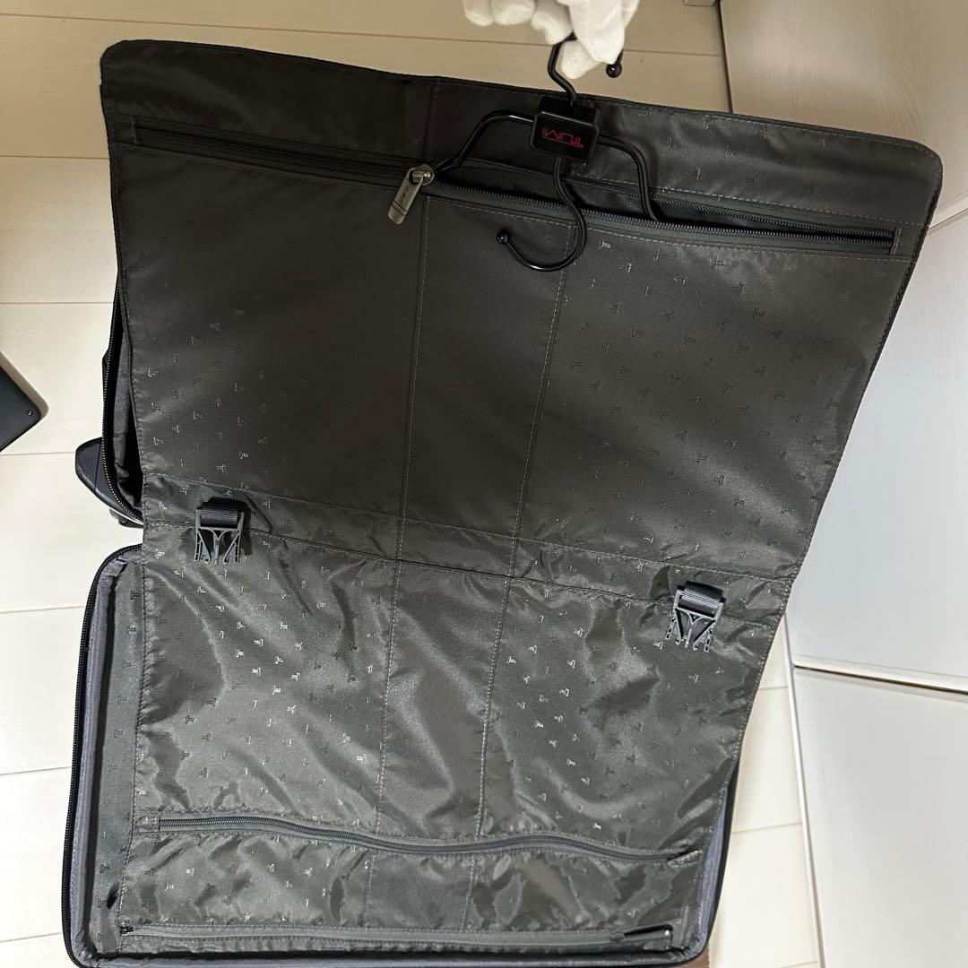TUMI トゥミナイロン カーフ レザー キャリーケース　ビジネスかばん