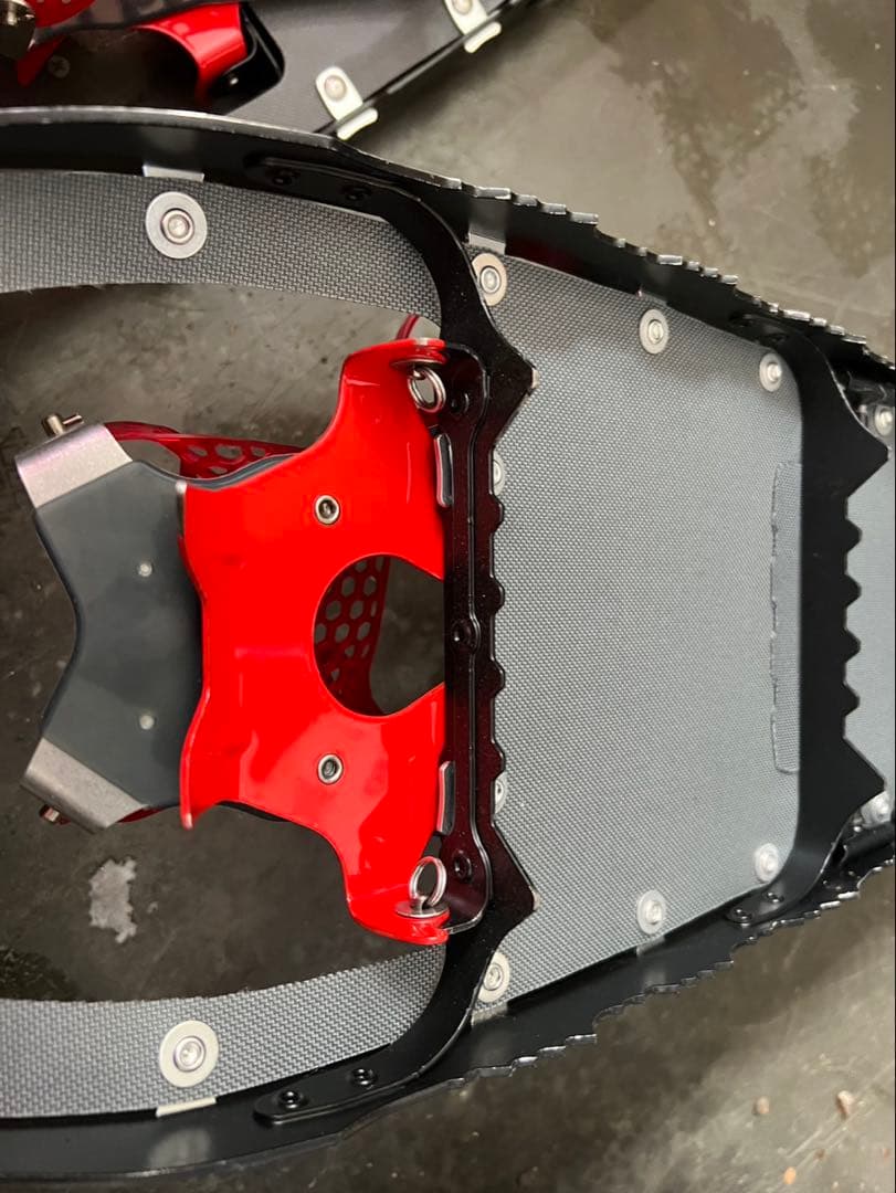 美品保証書ありMSR Lightning Ascent スノーシュー　25インチ