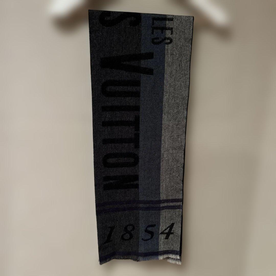 LVルイヴィトン　本物マフラー