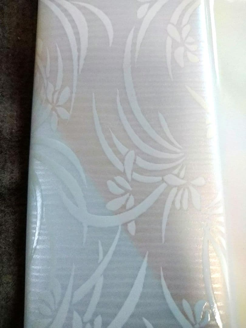 ♣素敵な演出♥【高級皿】美濃焼 良峰窯♥銀ラメ風透かし柄ウエーブデザイン３皿