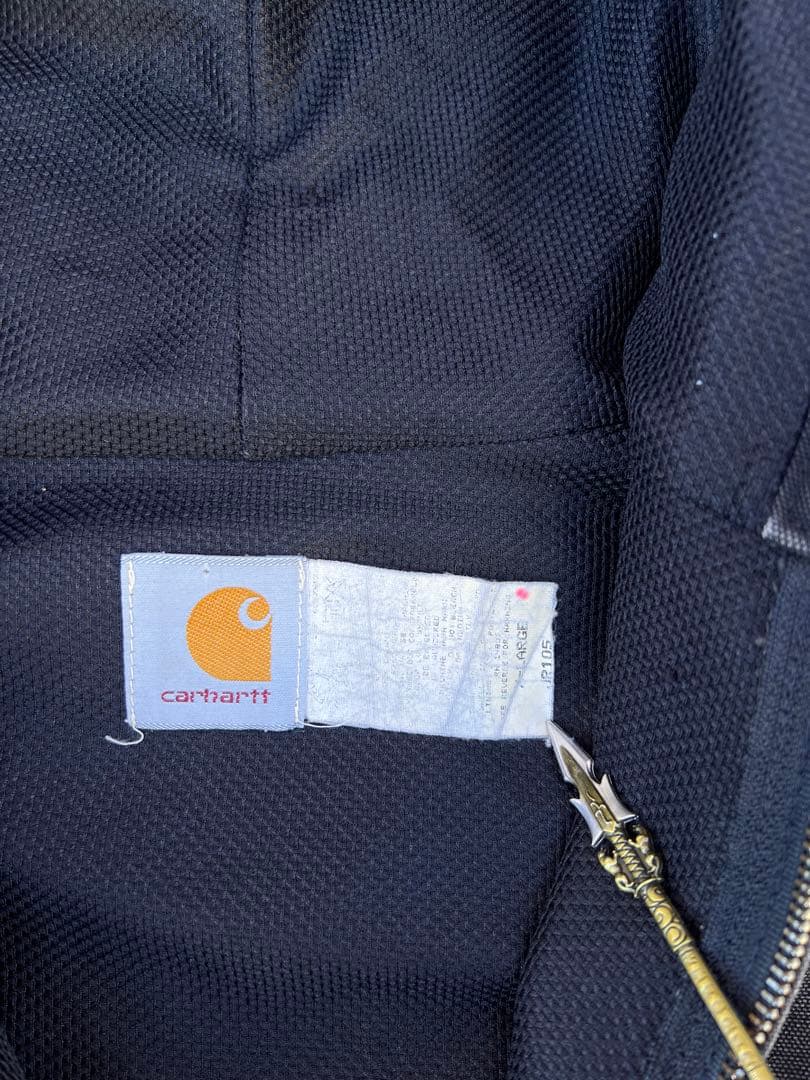 ヴィンテージカーハートアクティブジャケット