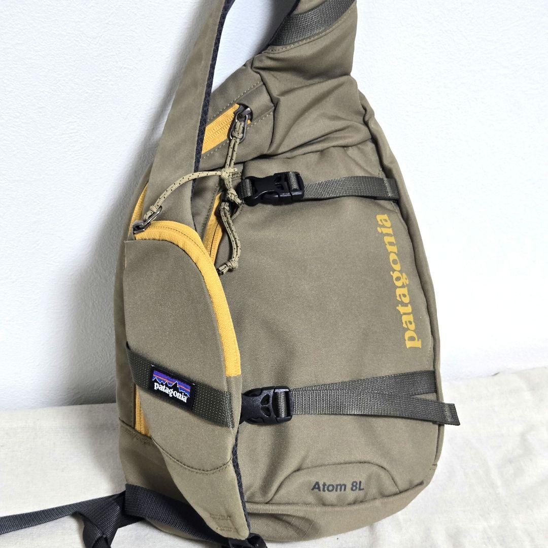 極美品！廃番カラー3点支持モデル　パタゴニア アトムスリング 8L ボディバッグ